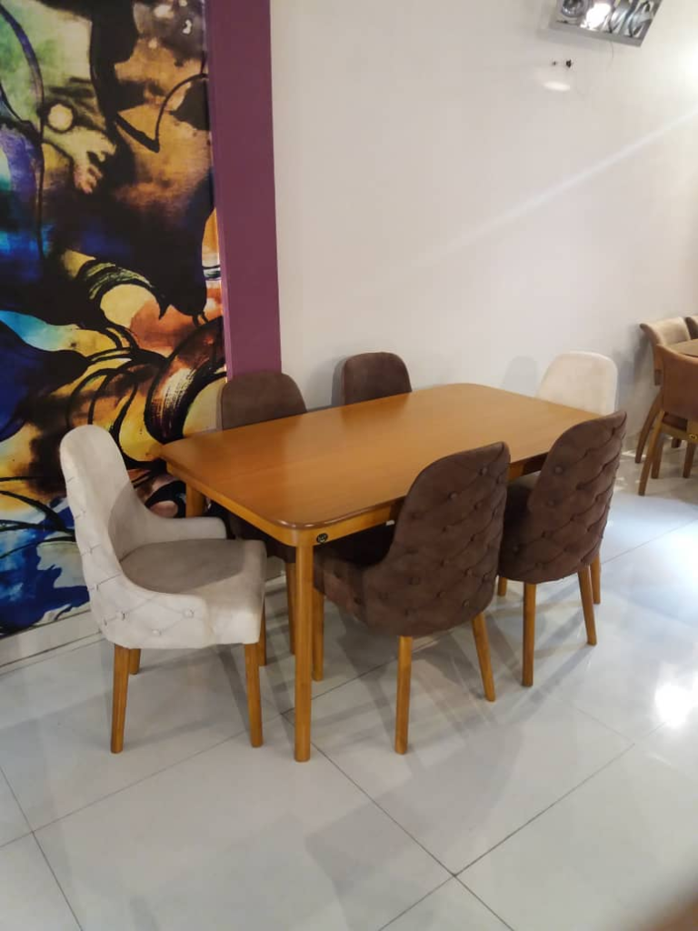 میز ناهارخوری مدل چستر